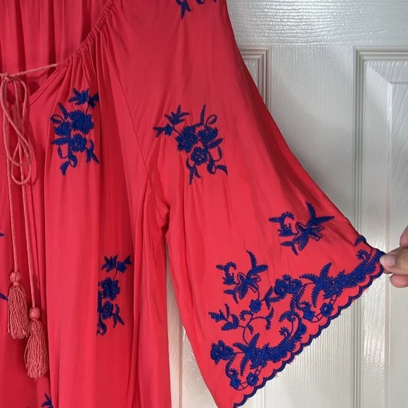 Velzera Coral Red and Blue Embroidered Floral Tunic Sz XXL - Picture 5 of 10